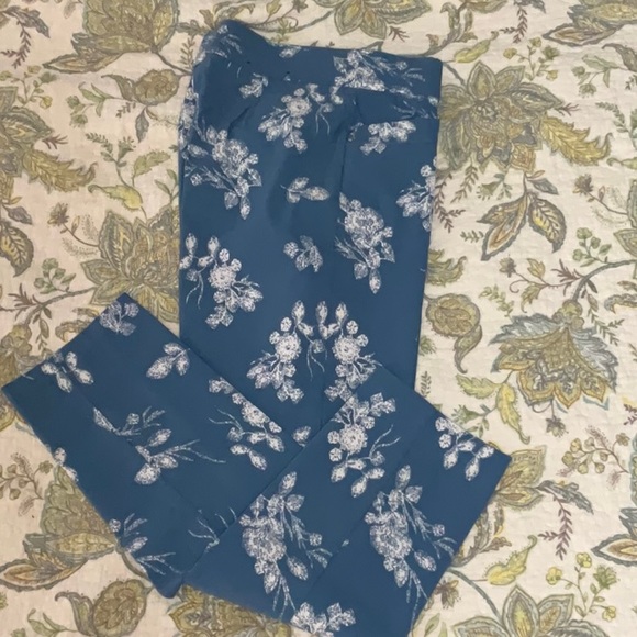 Verve Pull-On Ankle Pants - Picture 1 of 8